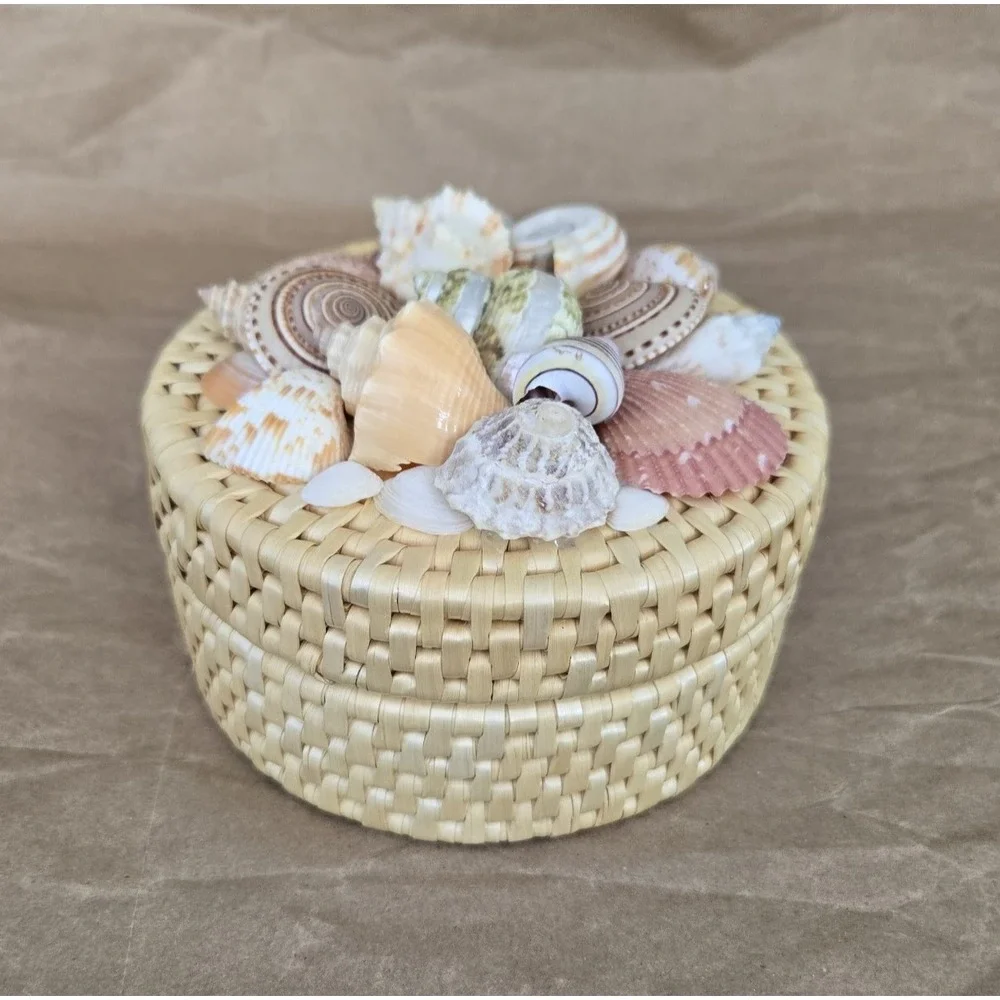 Woven Coasters  (6)‎ w/ Matching Decorative Basket Colorful Shells Beach Coastal